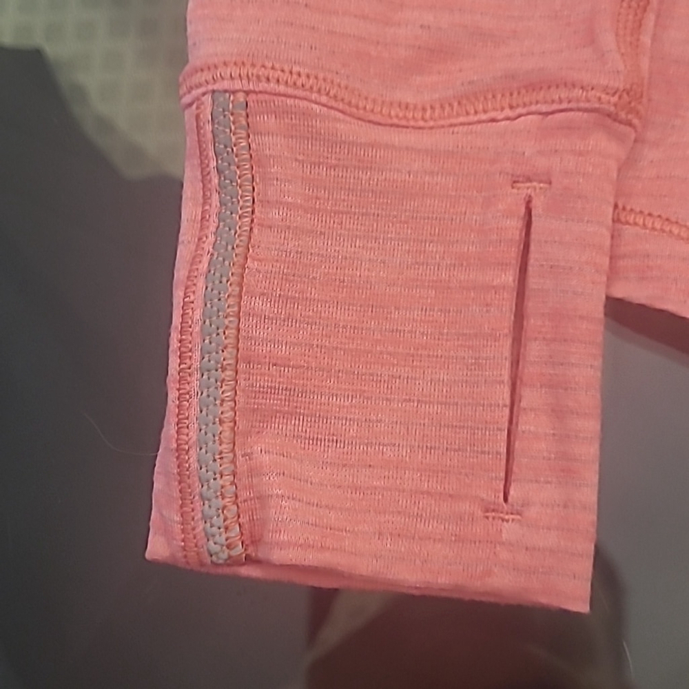 LULULEMON ATHLETICA WOMEN'S BEAT THE HEAT OPEN BACK PINK TOP - Picture 5 of 9